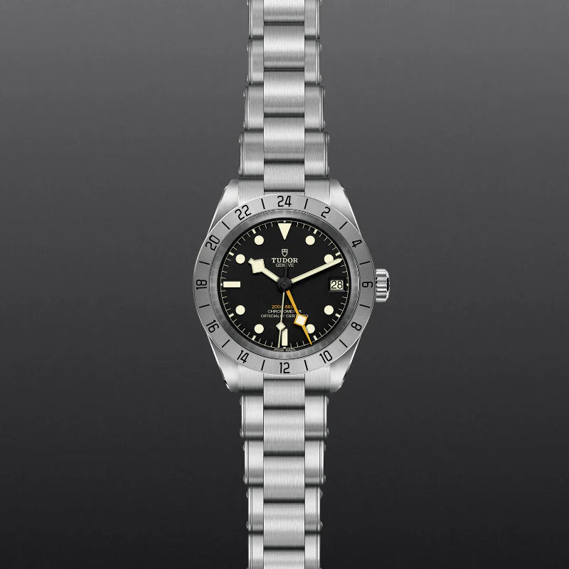 BLACK BAY PRO