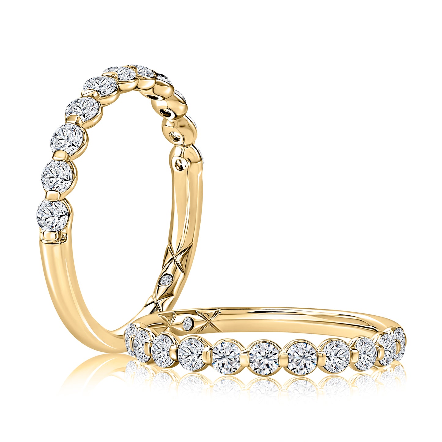 Classic Single Shared Round Diamond Band