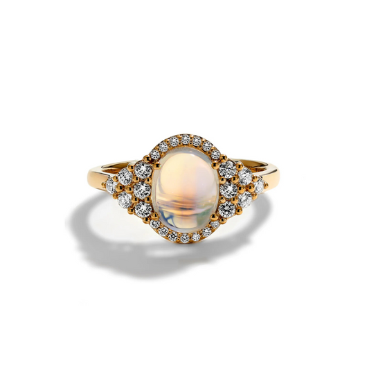 18k Yellow Gold Moonstone Ring