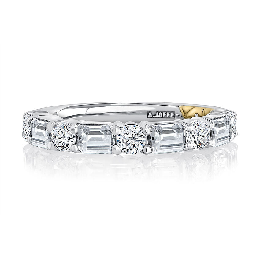 Halfway Alternating Emerald and Round Diamond Band