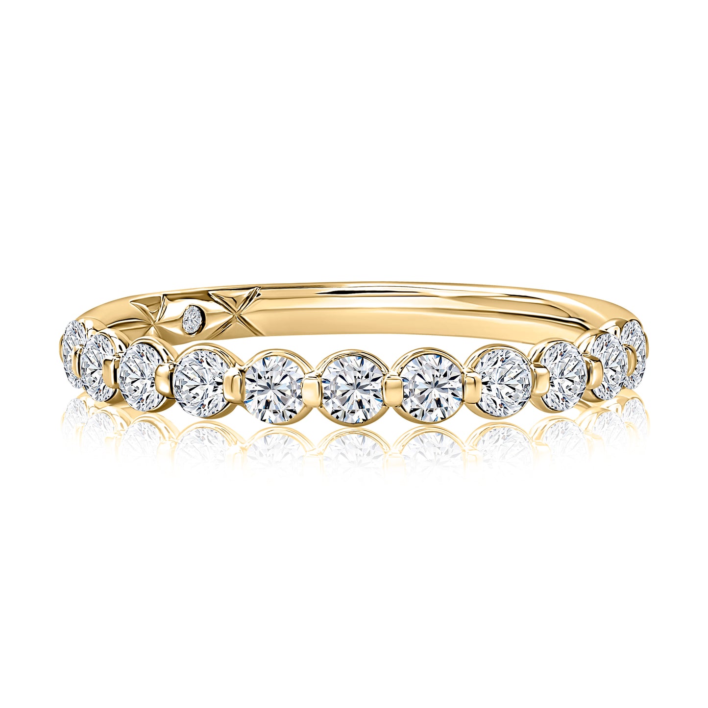 Classic Single Shared Round Diamond Band